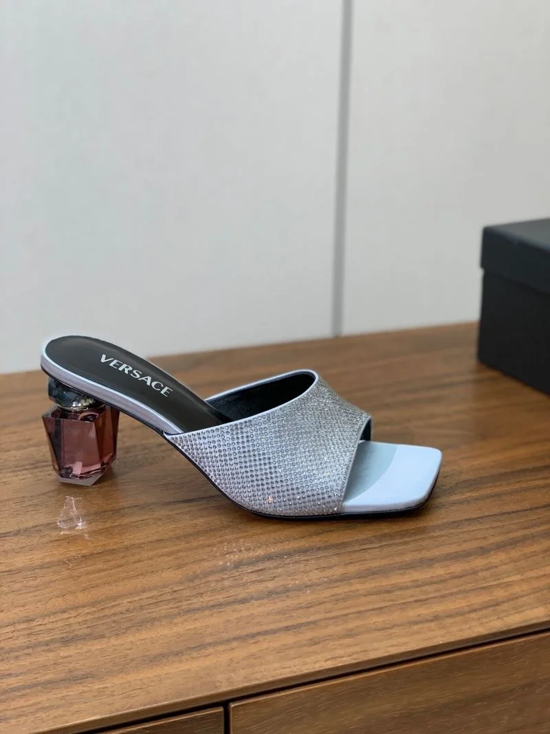 Versace Slippers Sporty 37411