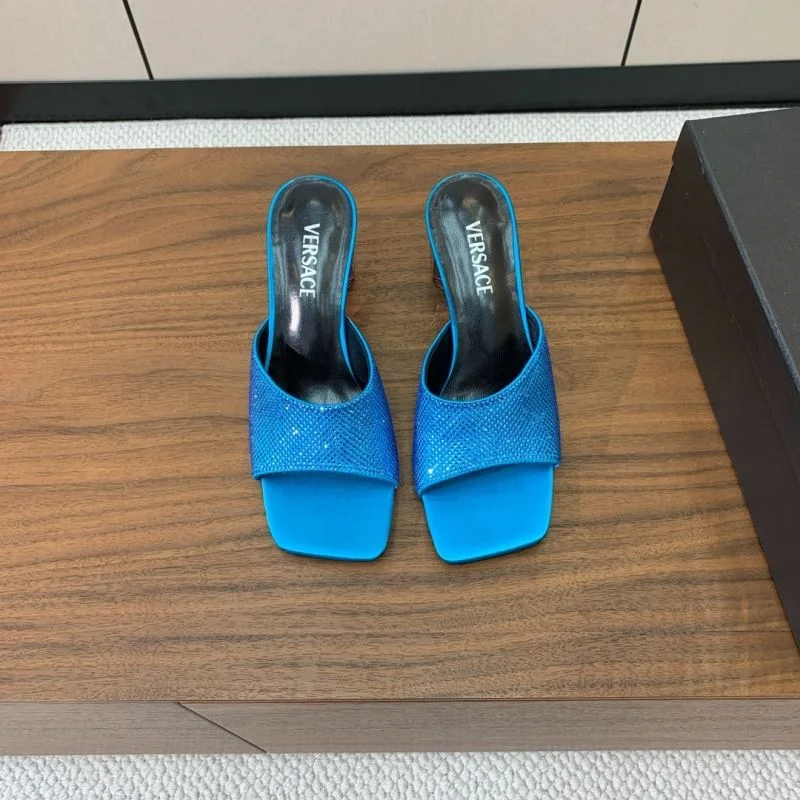 Durable Versace Slippers 37422