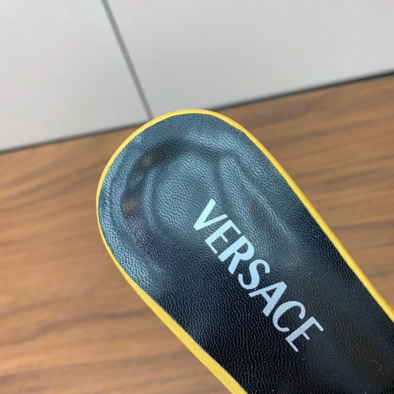 Versace Slippers FastDry 37413
