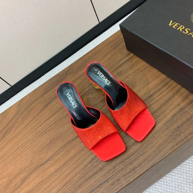 Versace Slippers Durable 37415