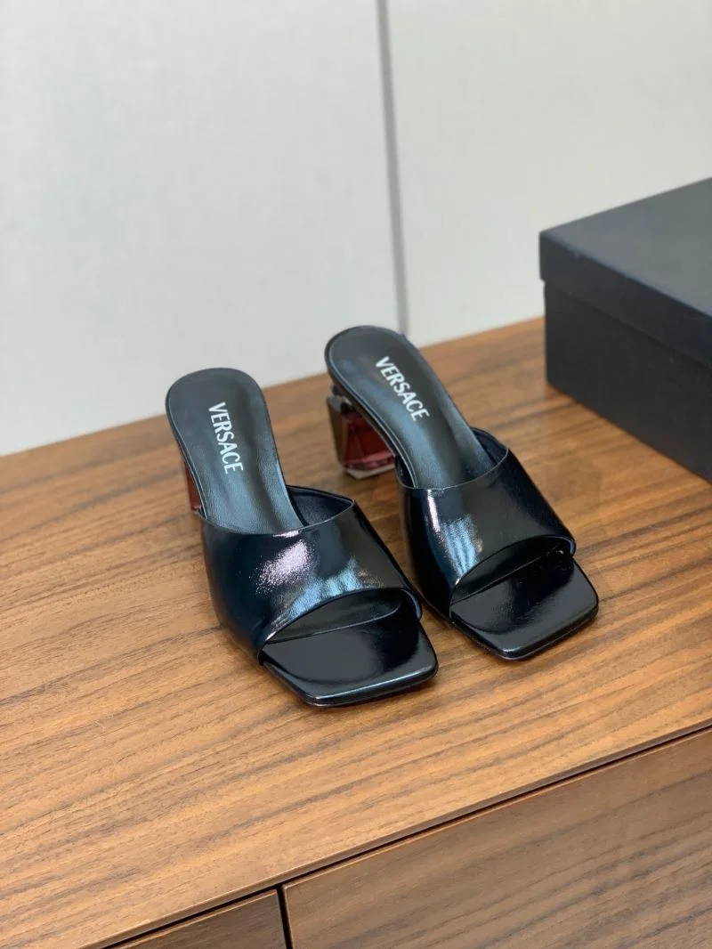 Comfortable Versace Slippers 37424