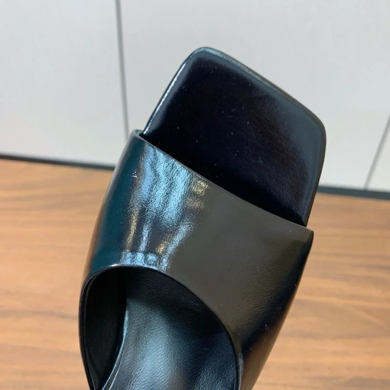 Comfortable Versace Slippers 37424
