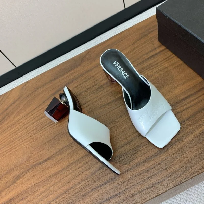 ModernLook Versace Slippers 37427