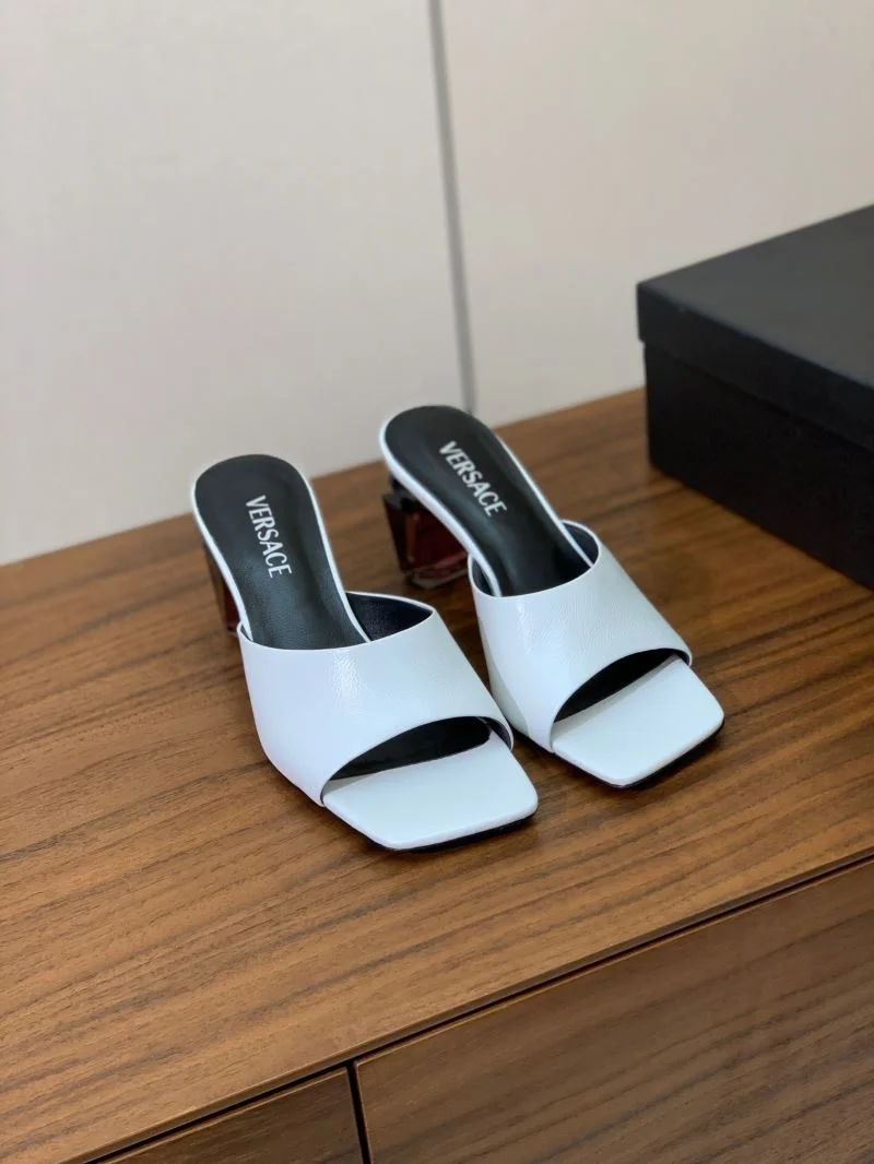 ModernLook Versace Slippers 37427