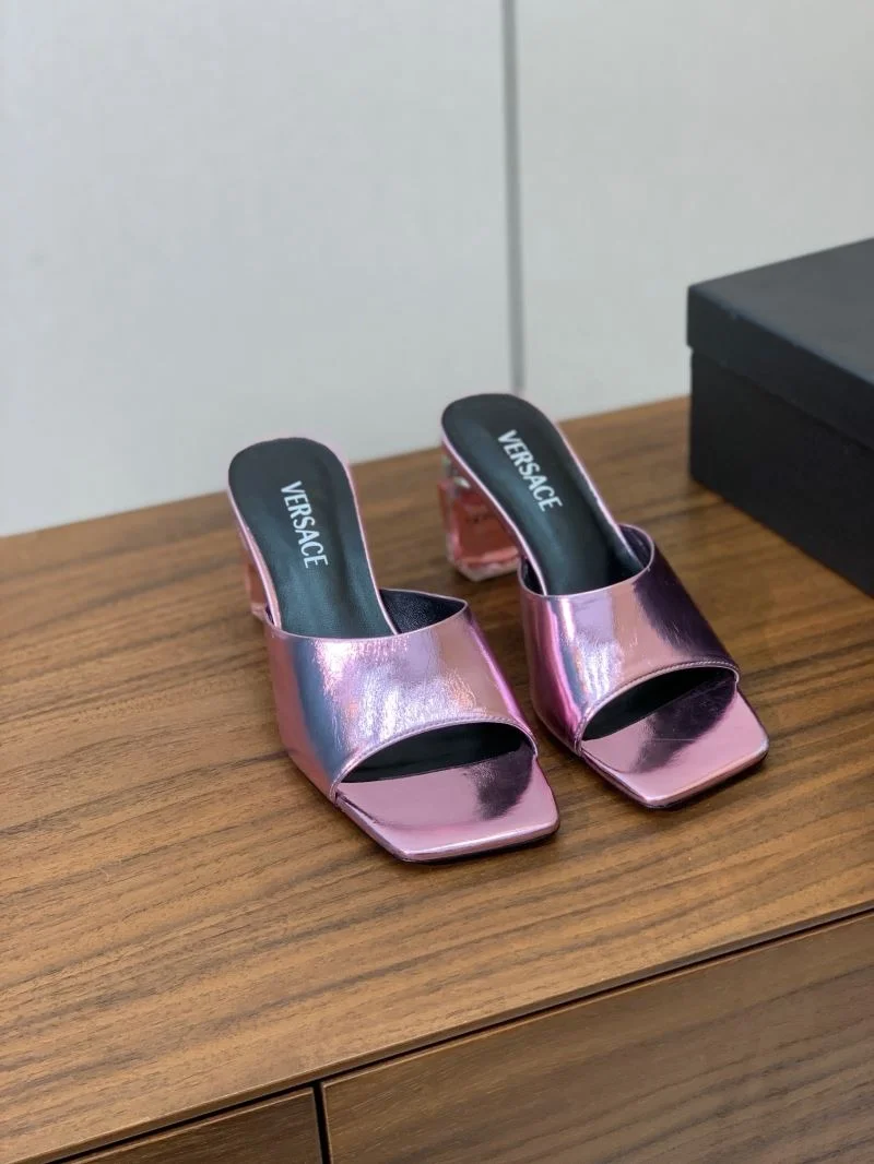 Versace Slippers Durable 37407