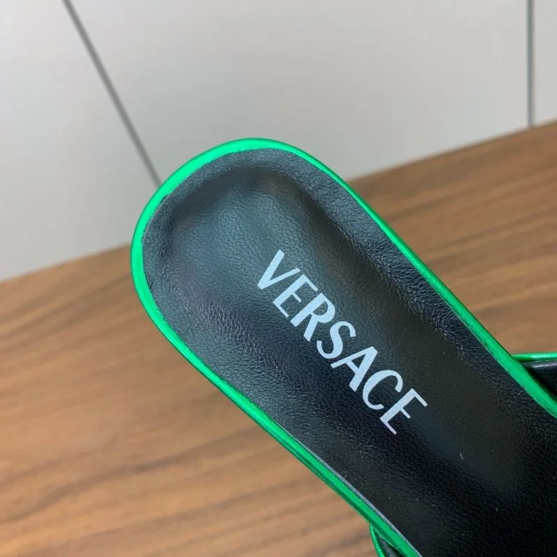 NewStyle Versace Slippers 37410