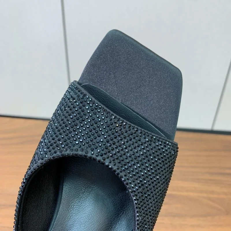 Versace Slippers Minimalist 37402