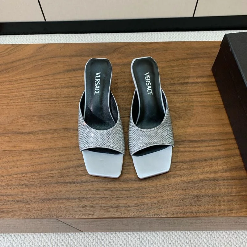 Versace Slippers Tailored 37416