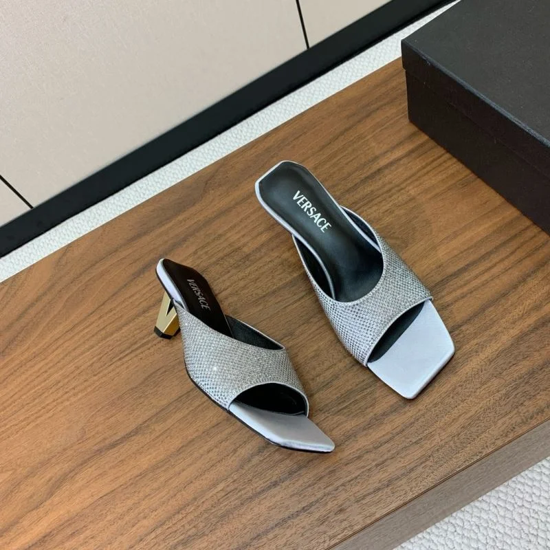 Versace Slippers Tailored 37416