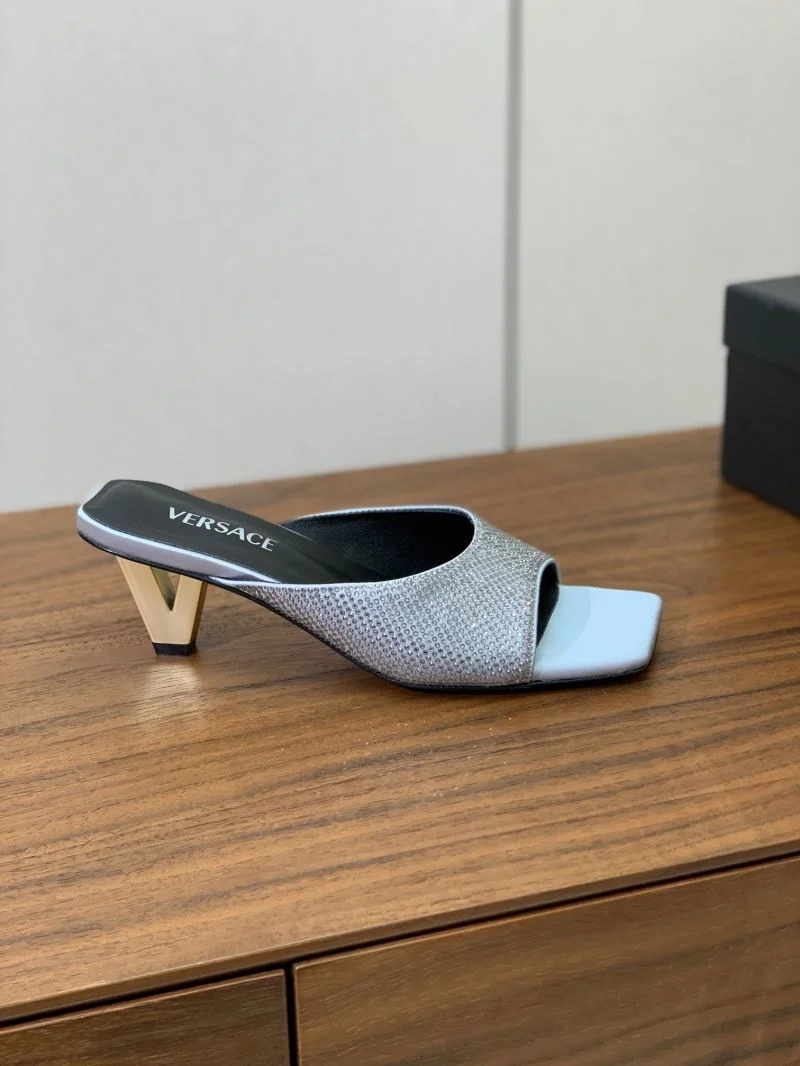Versace Slippers Tailored 37416