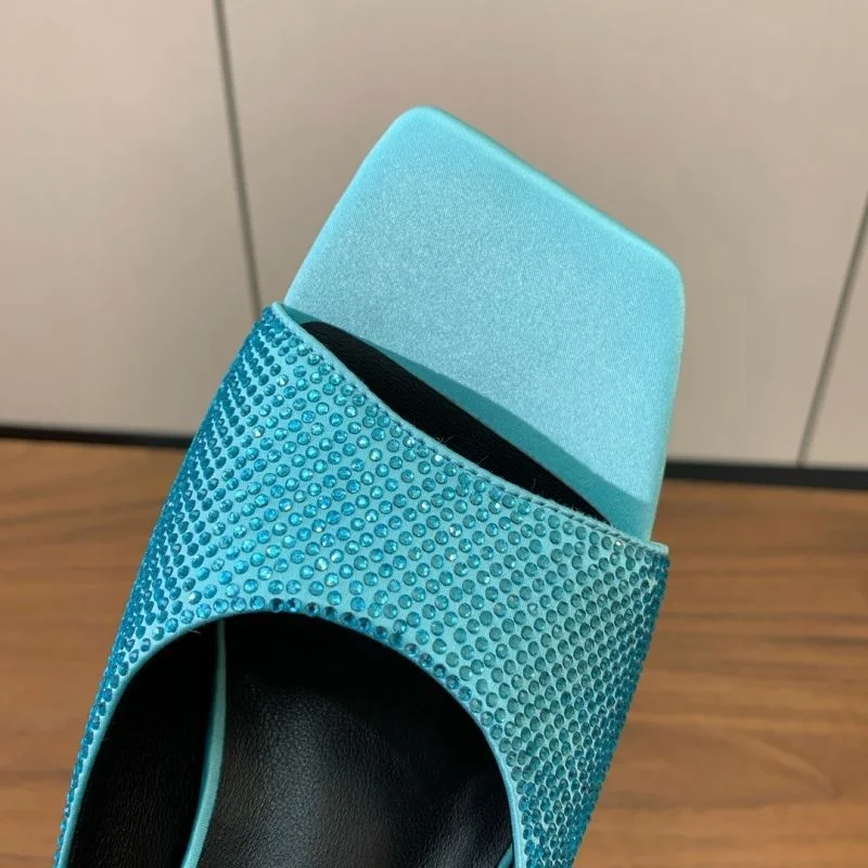 Compact Versace Slippers 37420