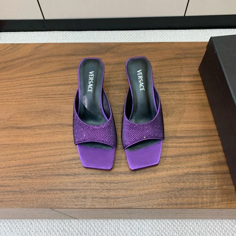 Vibrant Versace Slippers 37405