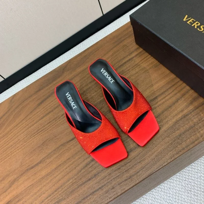 Comfortable Versace Slippers 37423