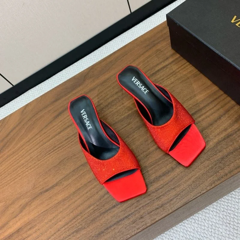 Comfortable Versace Slippers 37423