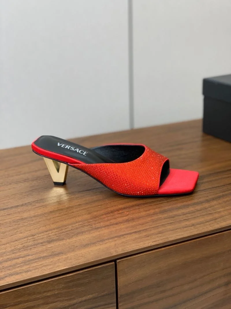 Comfortable Versace Slippers 37423