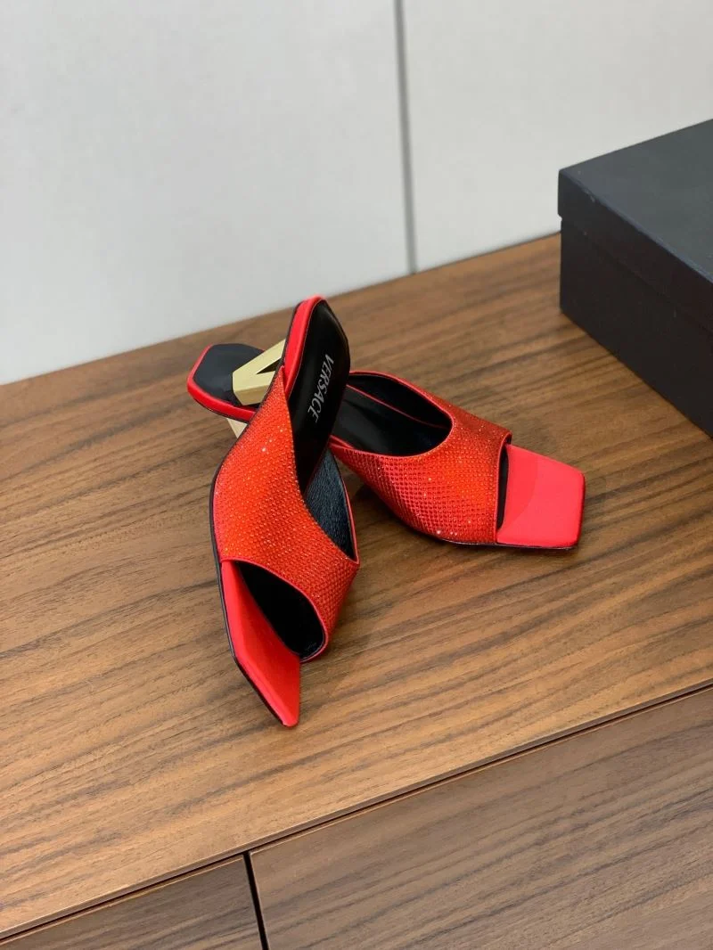 Comfortable Versace Slippers 37423