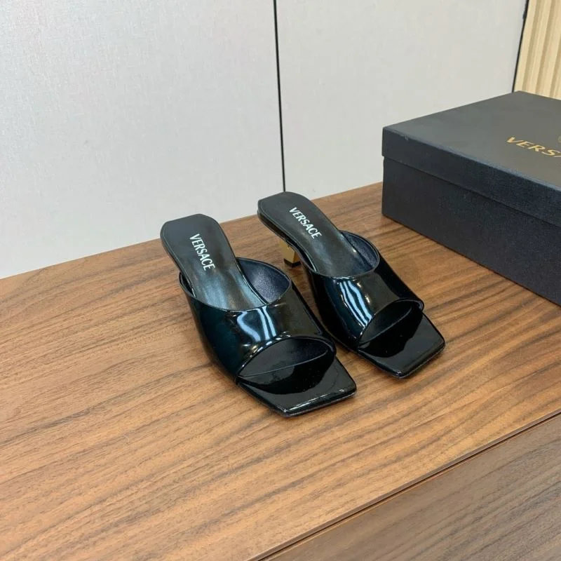 HighPerformance Versace Slippers 37421