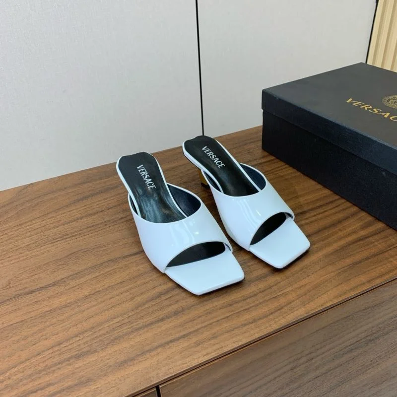 Attractive Versace Slippers 37419