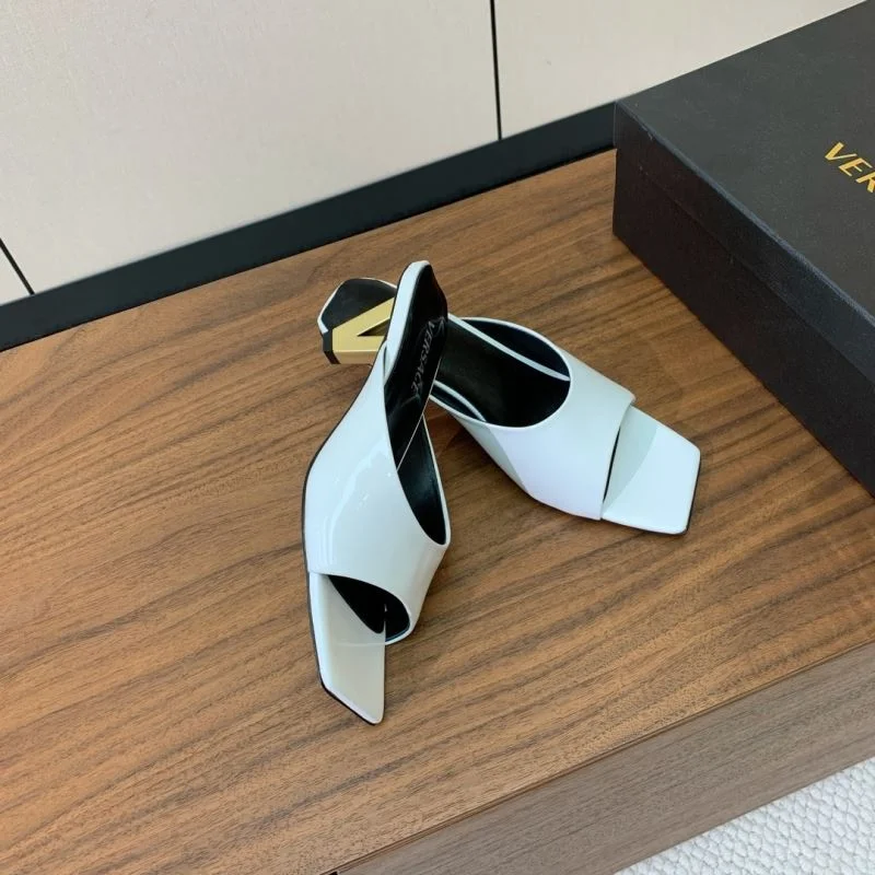 Attractive Versace Slippers 37419