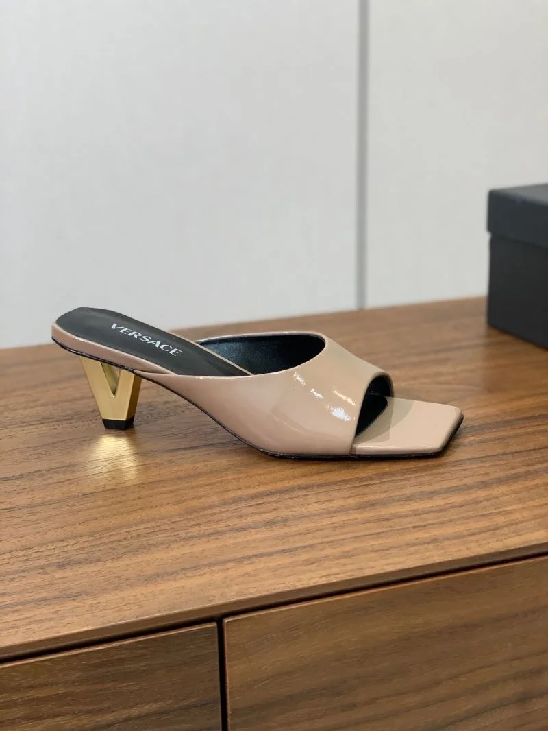 Versace Slippers UrbanStyle 37406