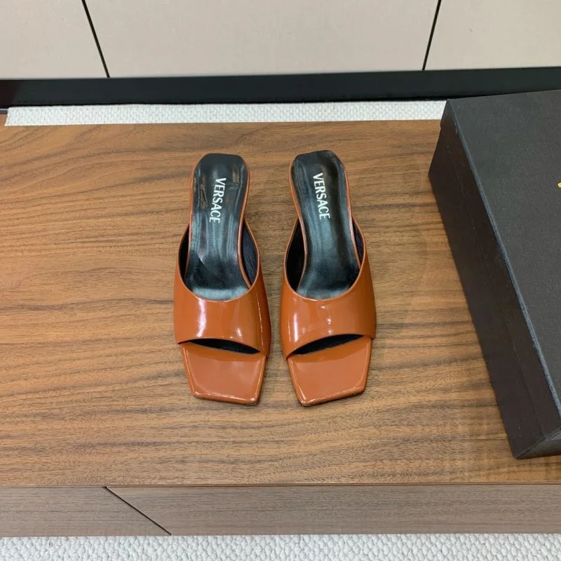 Attractive Versace Slippers 37396