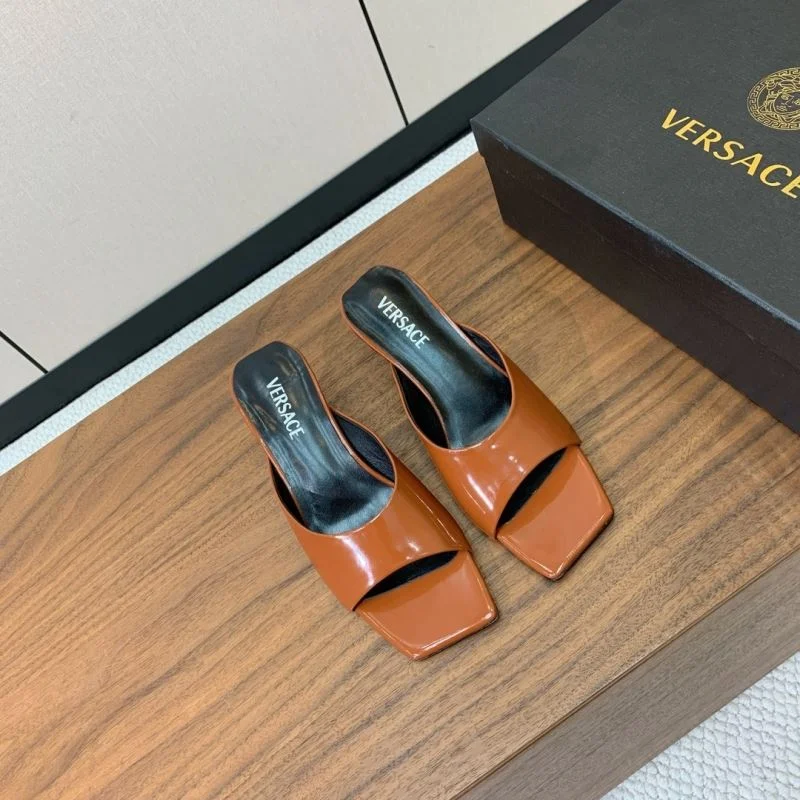 Attractive Versace Slippers 37396