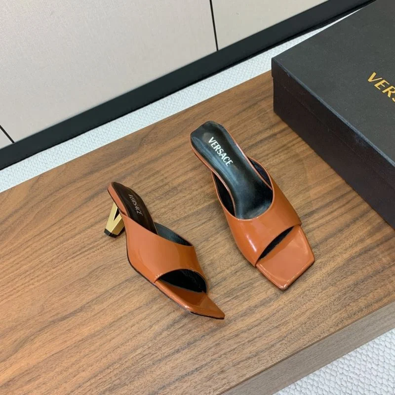 Attractive Versace Slippers 37396