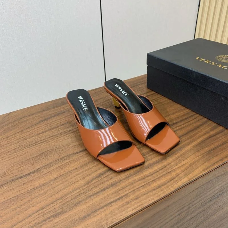 Attractive Versace Slippers 37396