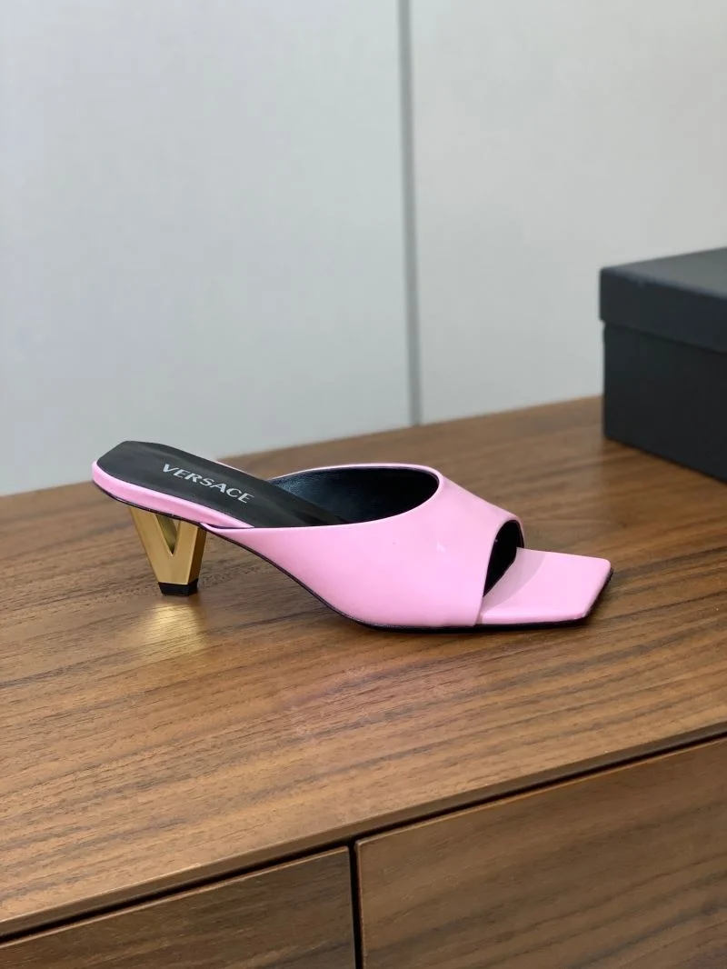 Versace Slippers Neat 37412
