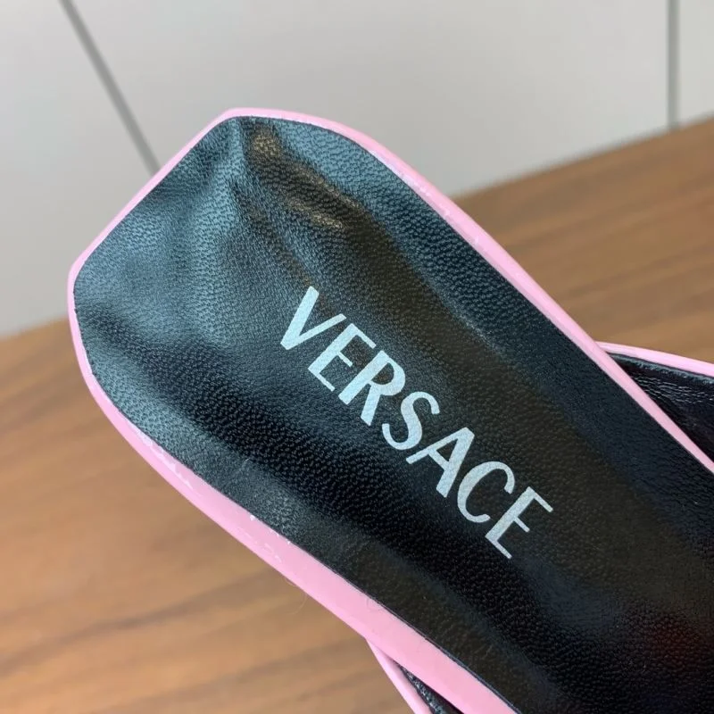 Versace Slippers Neat 37412
