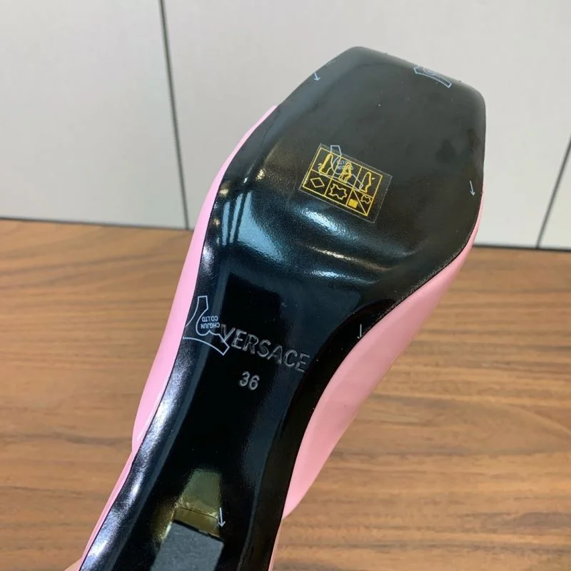 Versace Slippers Neat 37412
