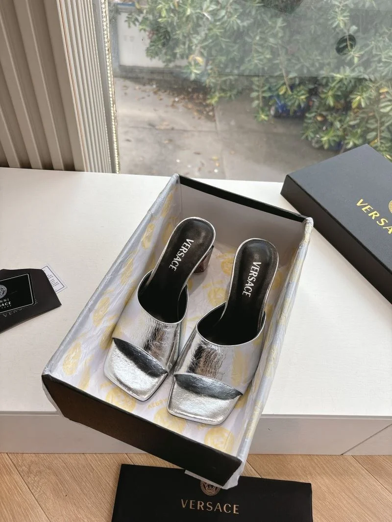 Lightweight Versace Slippers 37378