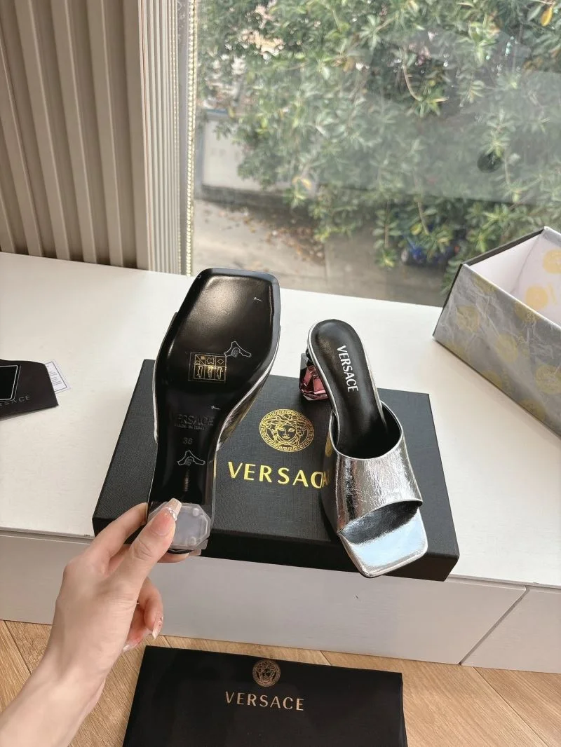Lightweight Versace Slippers 37378