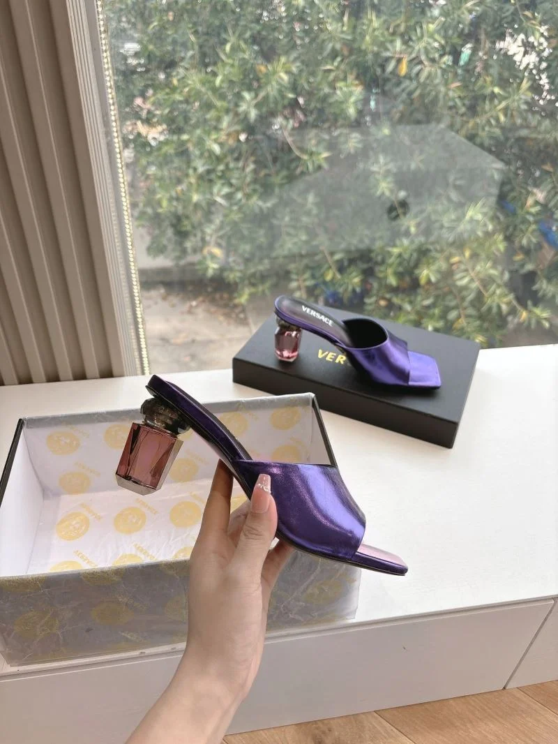 Versace Slippers Resilient 37384
