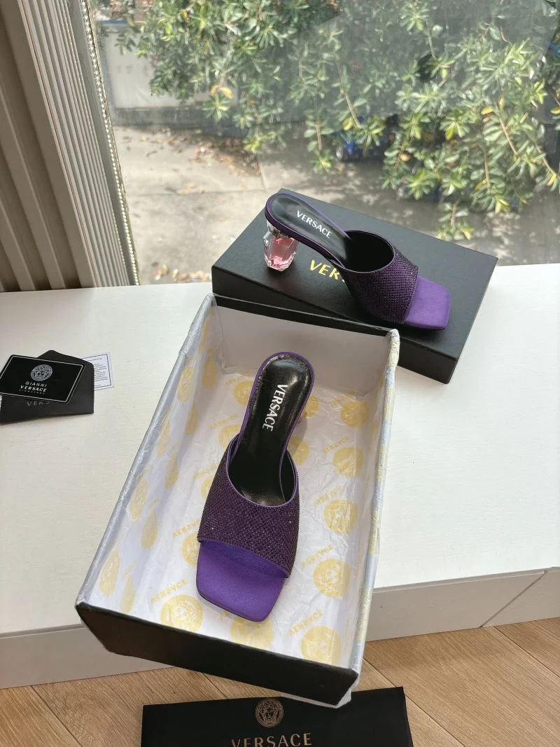 WaterResistant Versace Slippers 37365