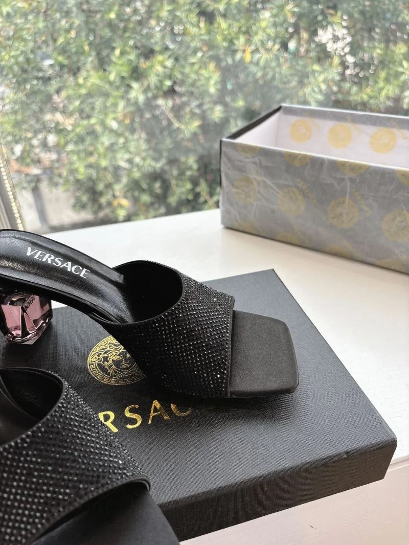 Versace Slippers AllSeason 37363