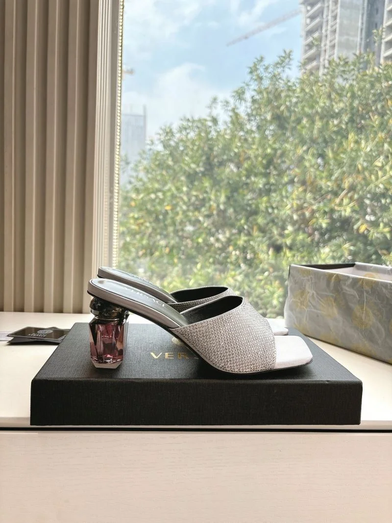 Versace Slippers Contemporary 37362