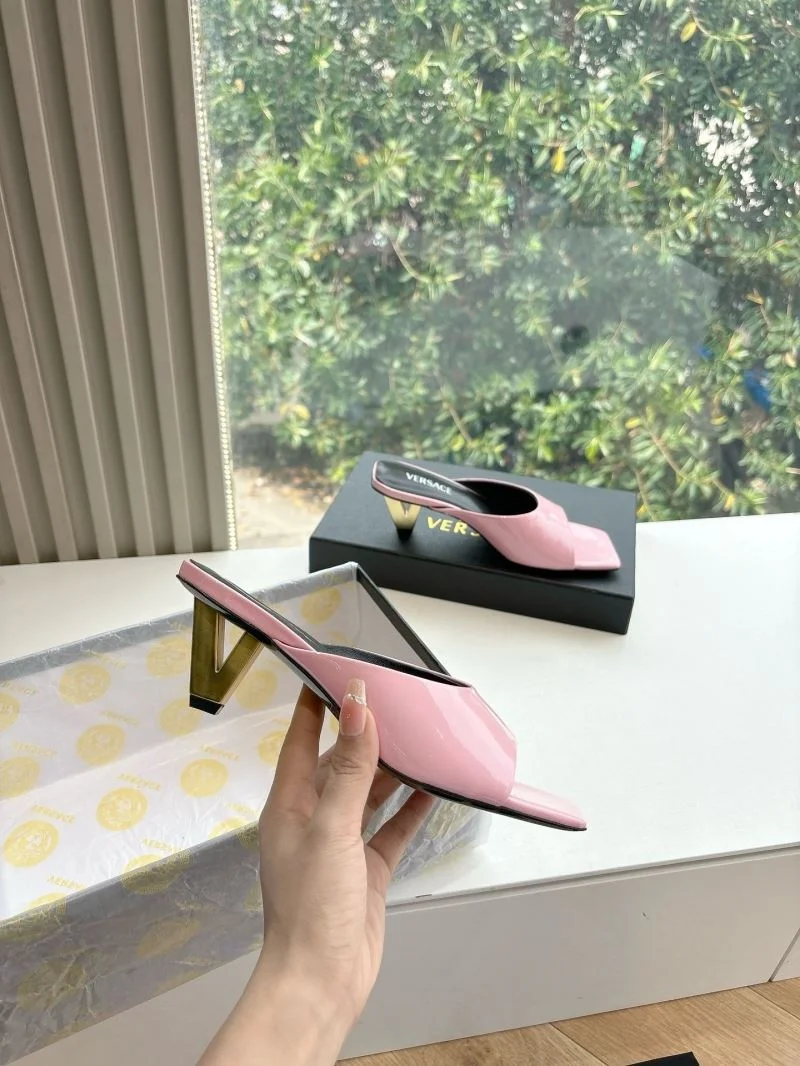 Versace Slippers Compact 37371