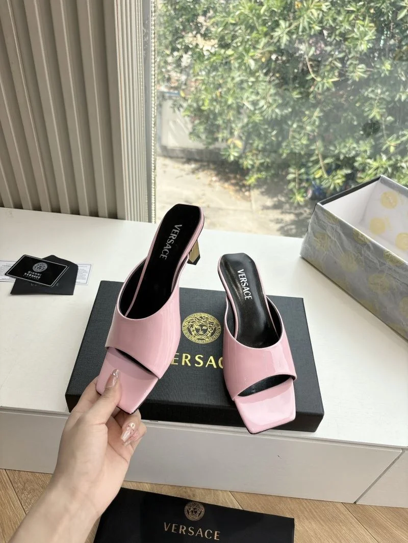Versace Slippers Compact 37371