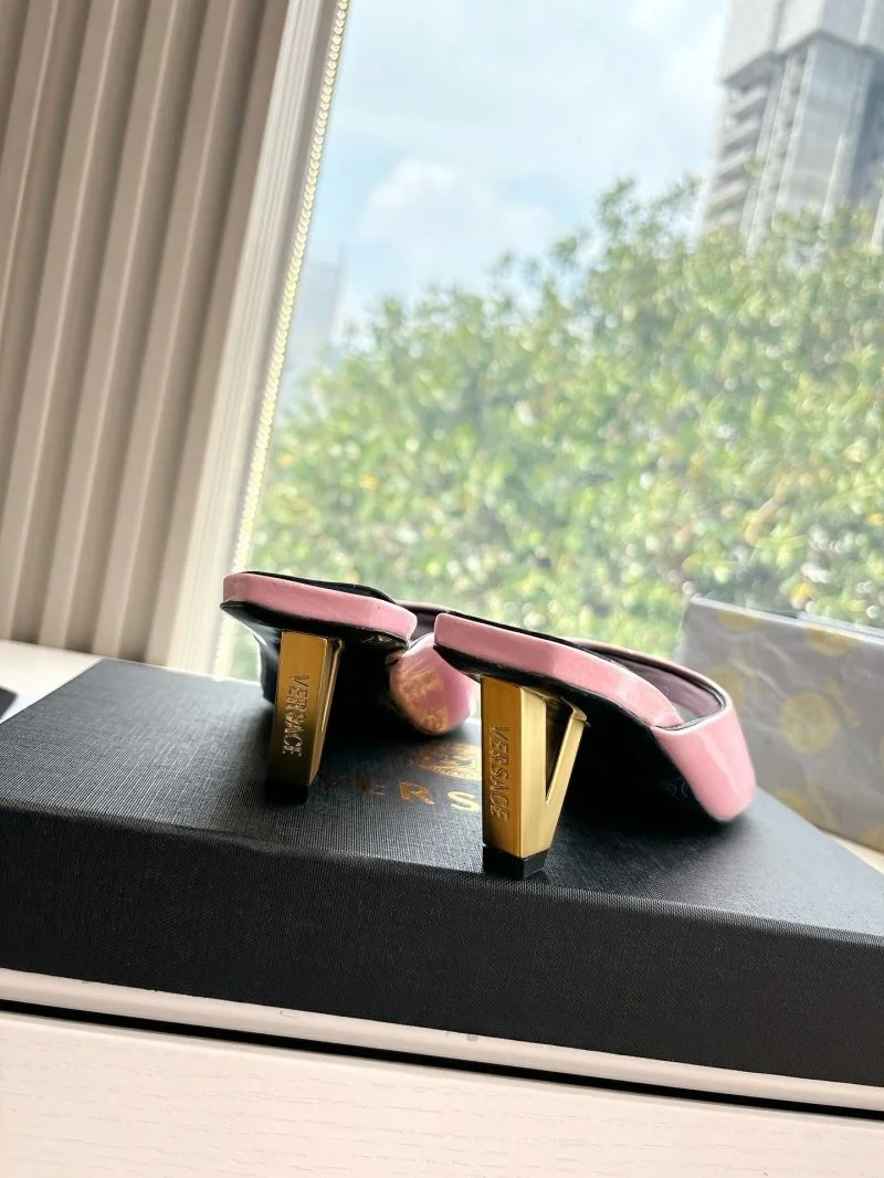 Versace Slippers Compact 37371