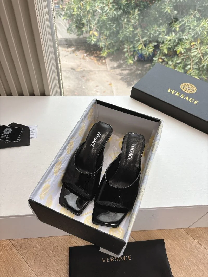 FashionForward Versace Slippers 37379