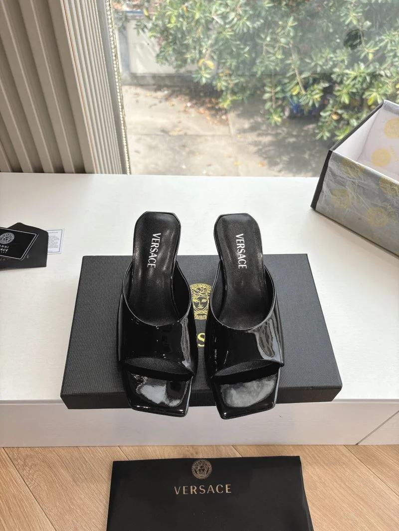 FashionForward Versace Slippers 37379