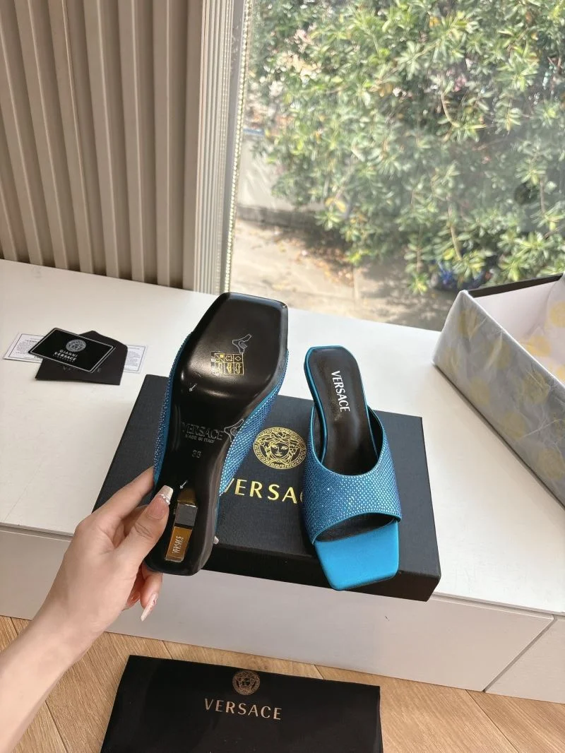 GoAnywhere Versace Slippers 37358