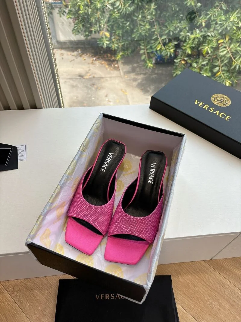 Versace Slippers Popular 37381