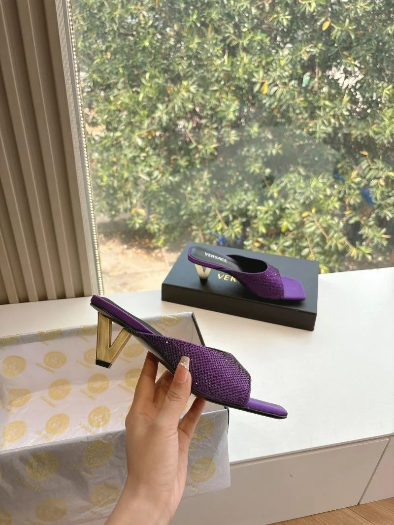 Versace Slippers FreshLook 37361
