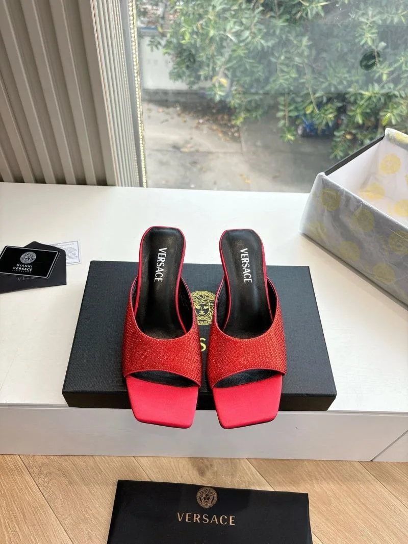 Versace Slippers ComfortFit 37355