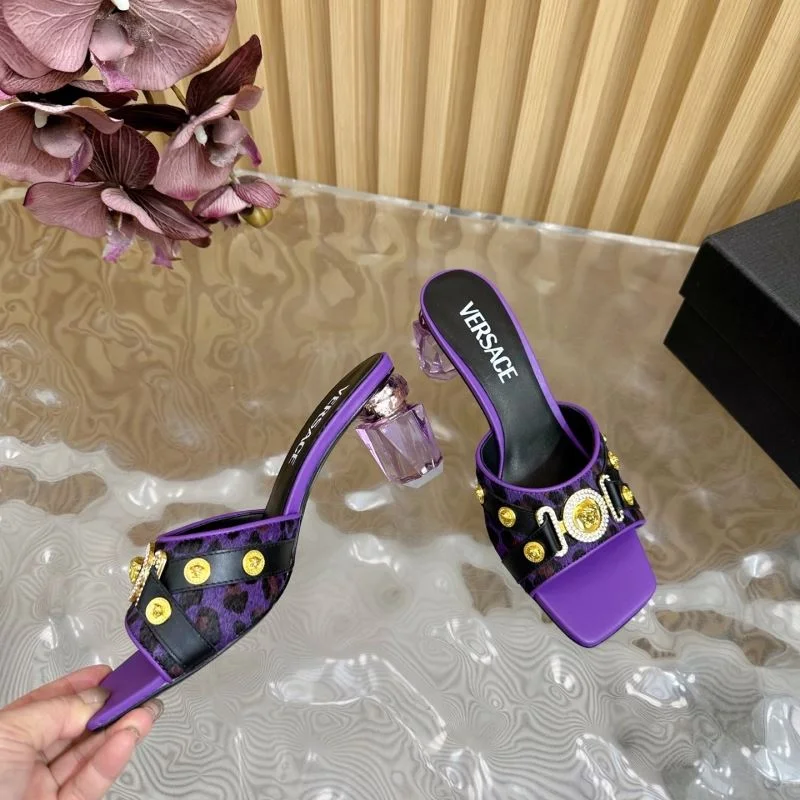 Unique Versace Slippers 37330