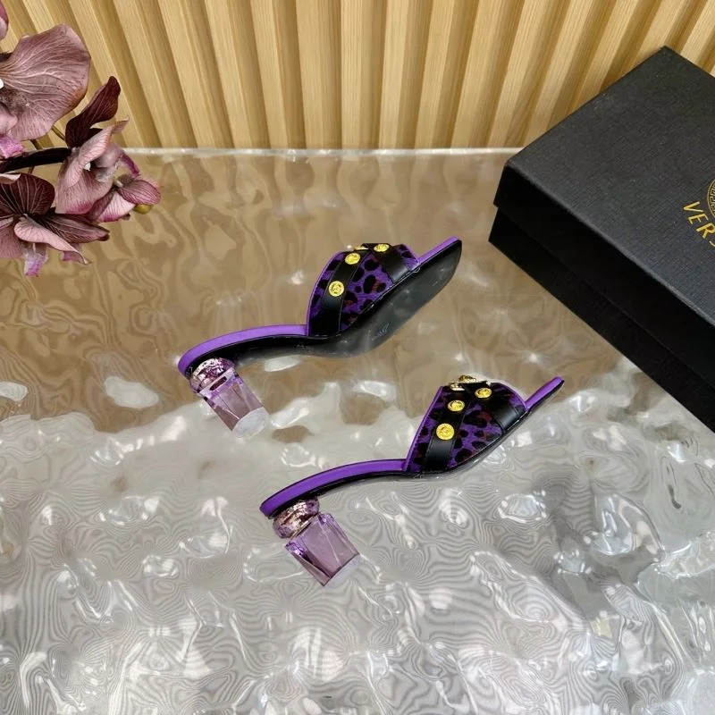 Unique Versace Slippers 37330