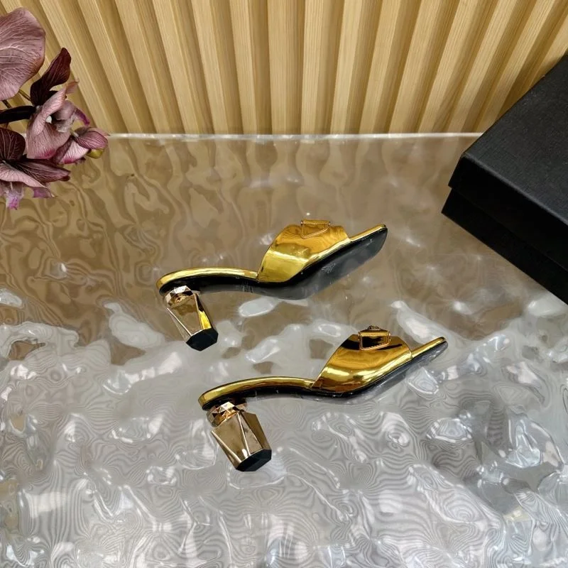 Versace Slippers Chic 37334