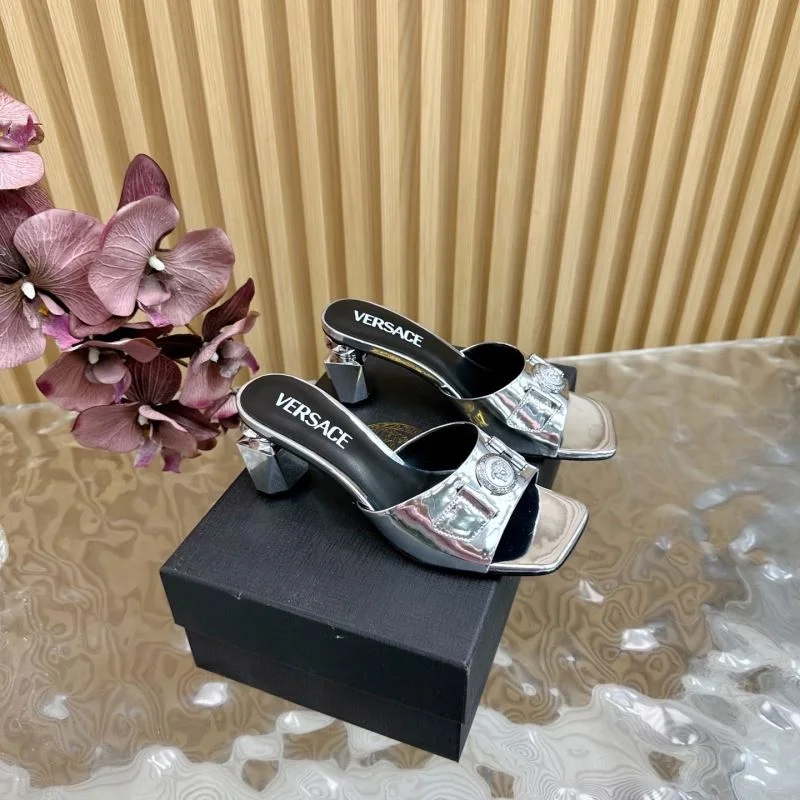 Unique Versace Slippers 37332